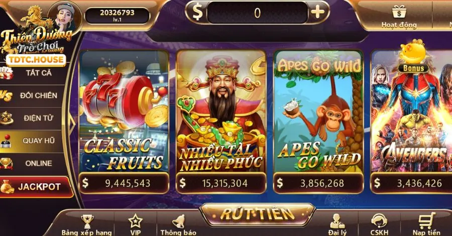 Hình ảnh một màn hình slot game với biểu tượng jackpot lớn, minh họa chiến lược quay hũ và cơ hội nổ hũ tại 88clb.cc.